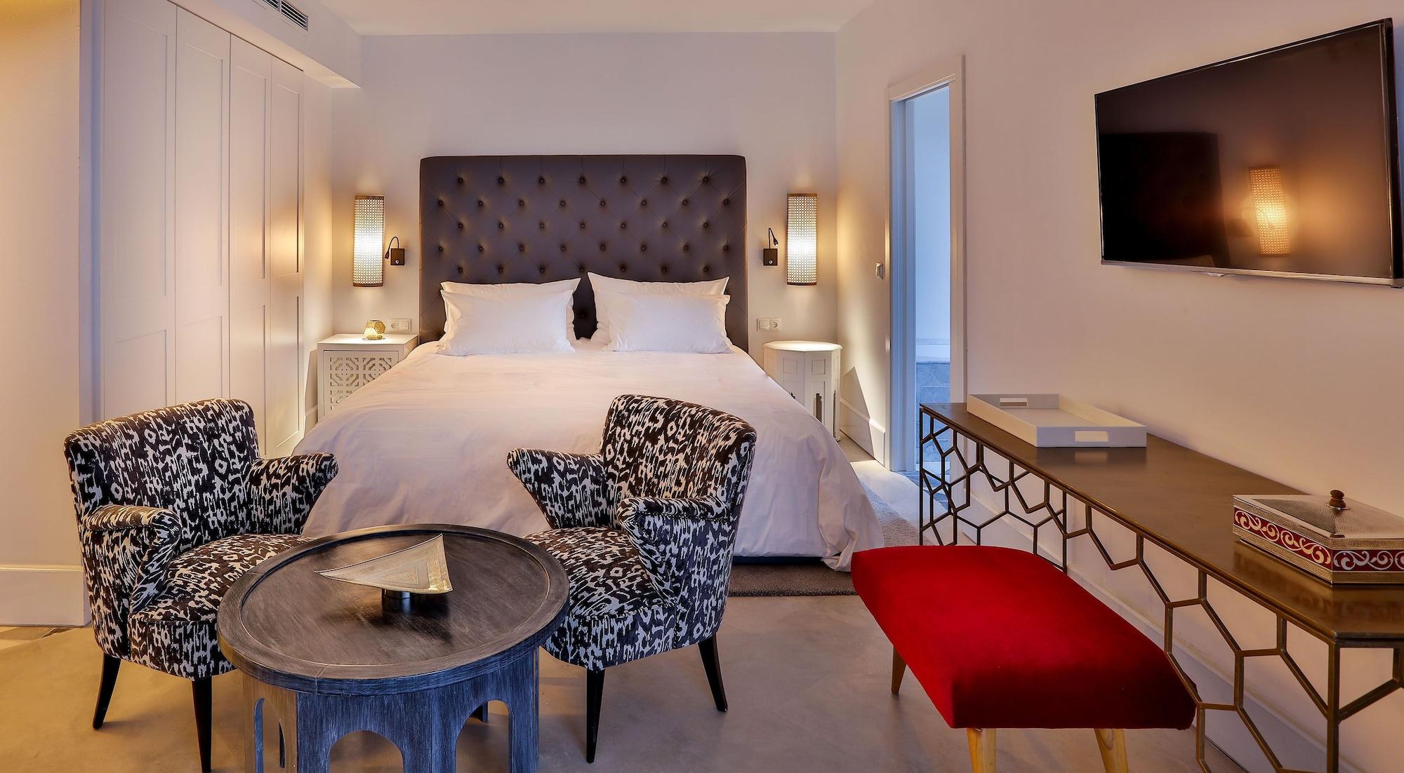 بوتيك دوسيال 4*